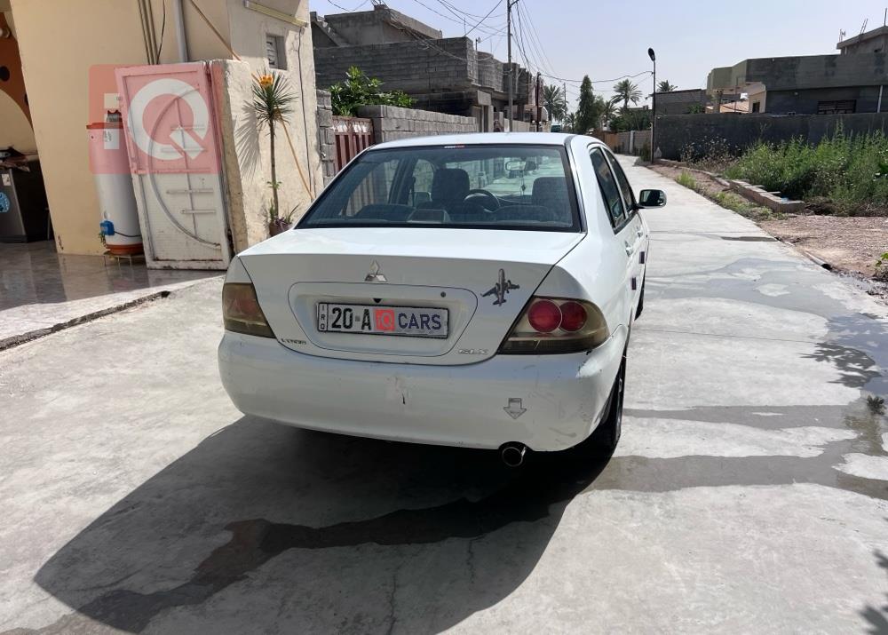 Mitsubishi Lancer